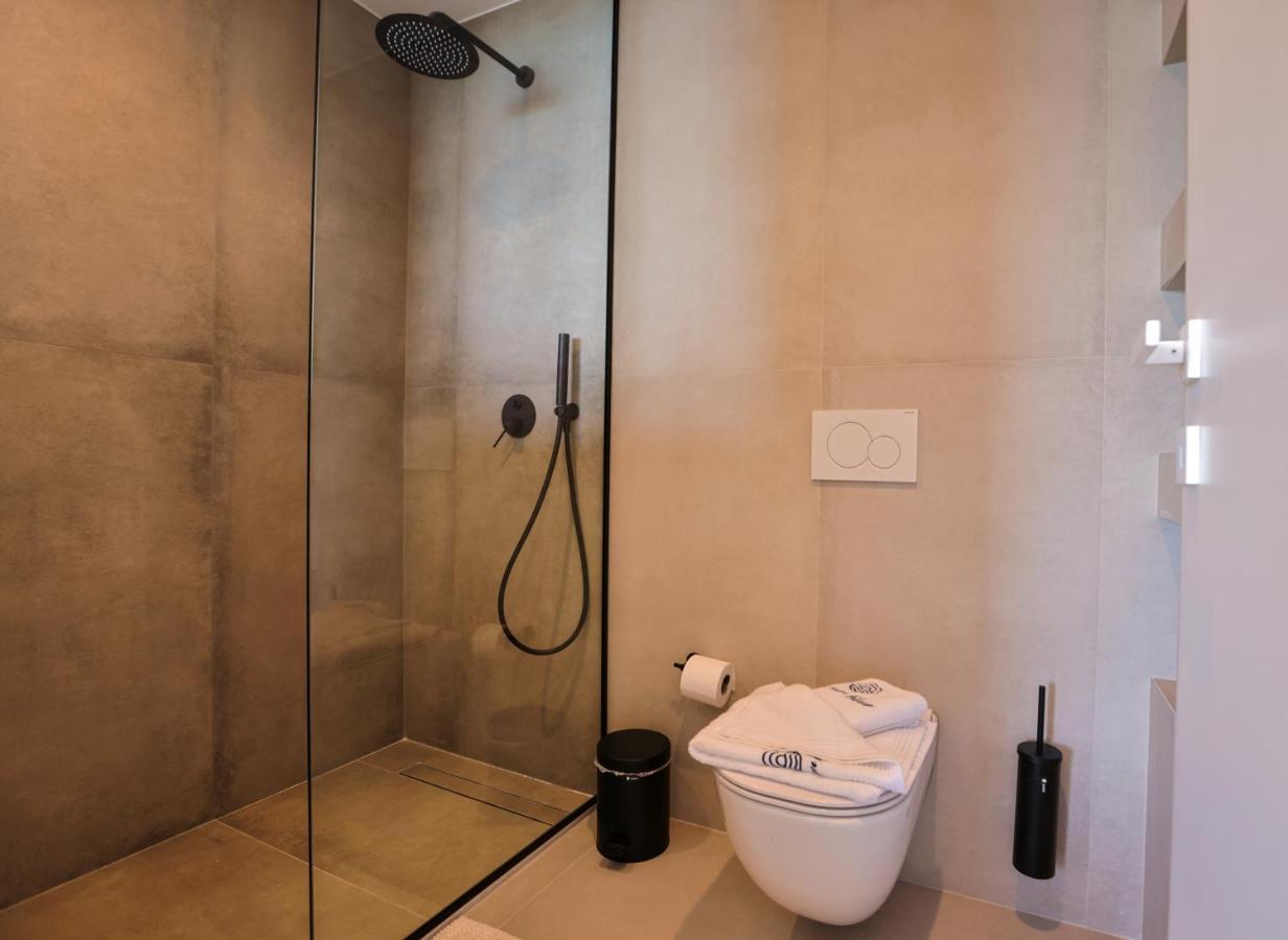 La Mer Bleue Boutique Suite 沃拉哈蒂 外观 照片